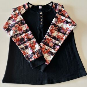 Shirley Floral Sleeved Black Women's Henley Top—NWOT